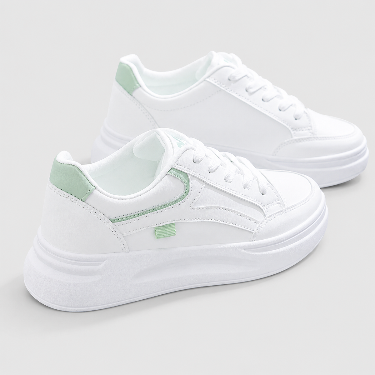 Lucía | Zapatillas Blancas Chic, Ligeras y Cómodas