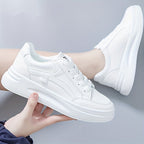 Lucía | Chic, Lightweight and Comfortable White Sneakers