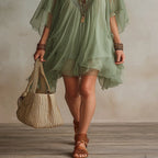 Vestido Mini Verde Fluido de Chifón con Escote V