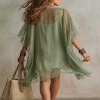 Vestido Mini Verde Fluido de Chifón con Escote V