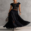 Conjunto Negro de Top de Encaje y Falda Maxi Plisada