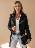 Isabella | Chaqueta Biker de Piel Sintética con Cremallera Asimétrica para Mujer